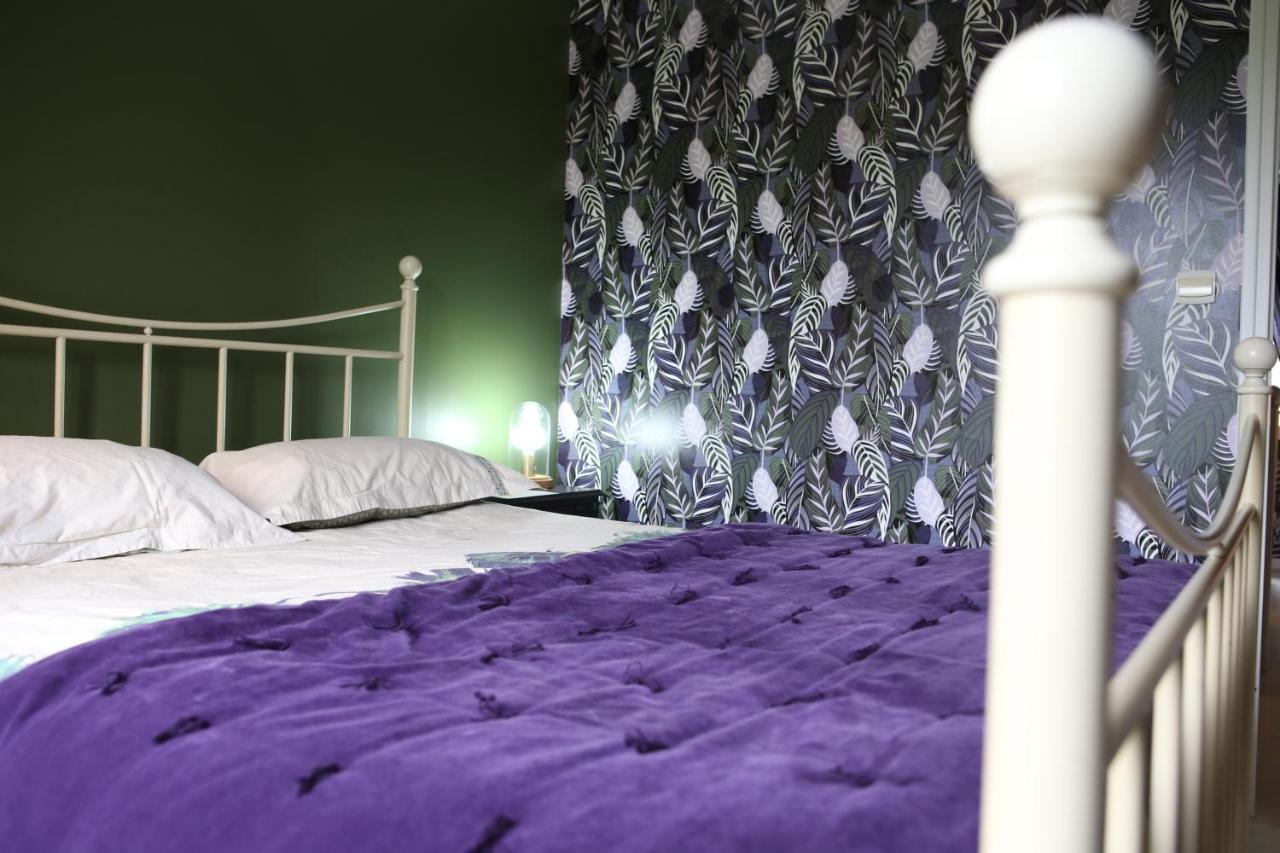 Au Coeur Des Vignes Bed and Breakfast Épernay Eksteriør billede